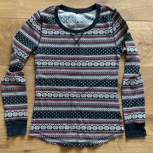Old Navy winter thermal tee, size medium
